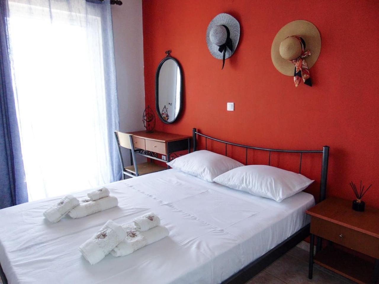 The Orange Cactus Apartment Sparta Luaran gambar